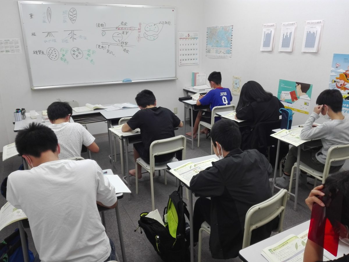 学校の授業が本格開始されました。スタディー菰野校