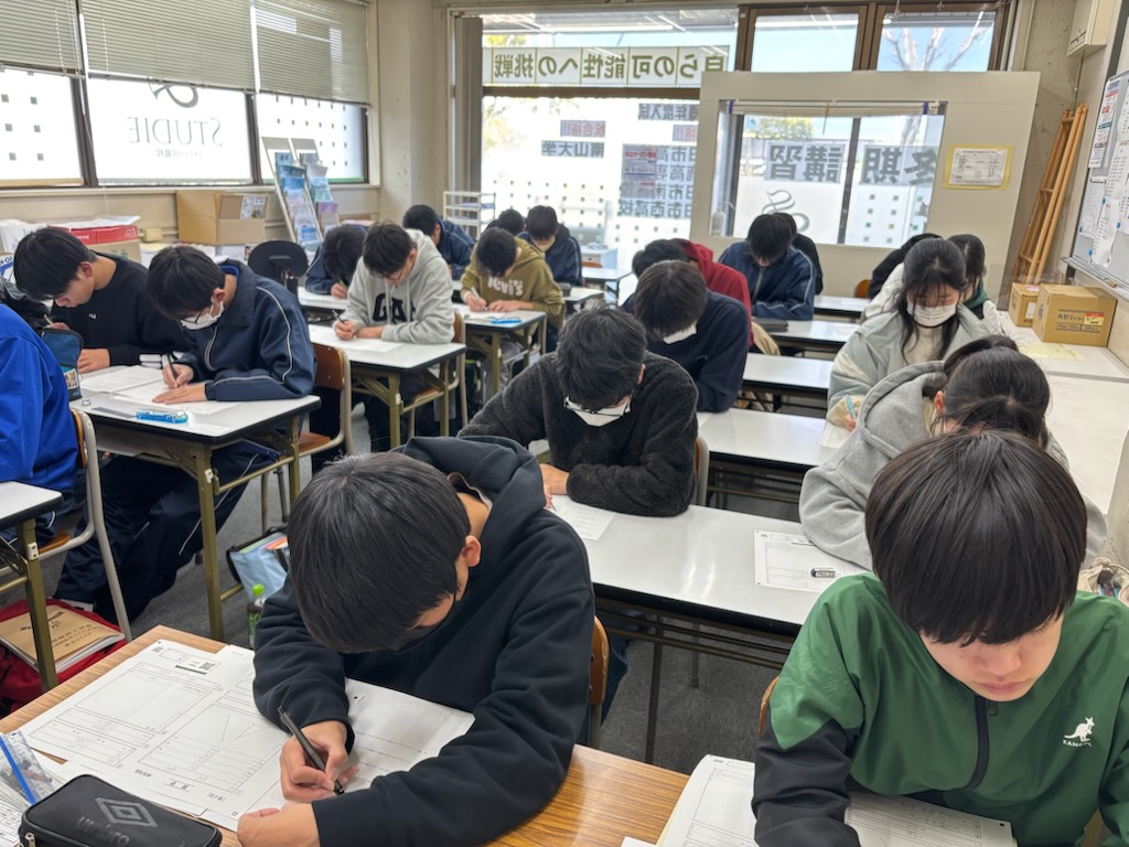 入試対策授業！（スタディー川島校）